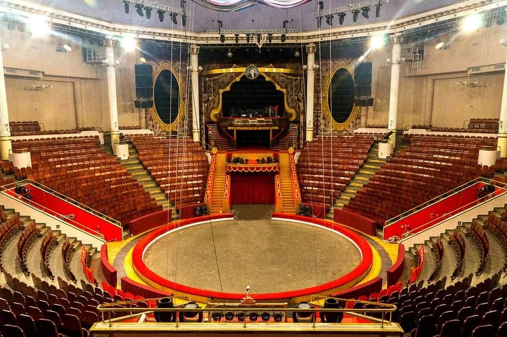 Династия артистов