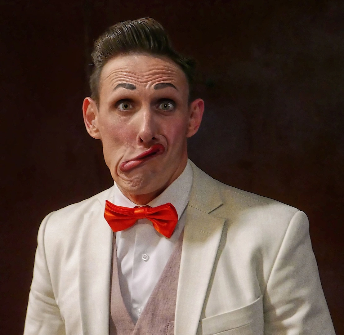 Анатолий Окулов